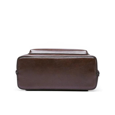 Classic backpack with double zipper - elegant design