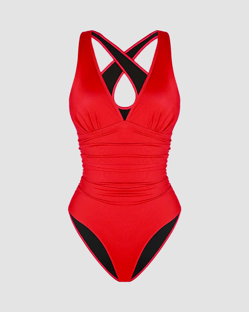 Wioletta – Shaping Swimsuit with Backless Design