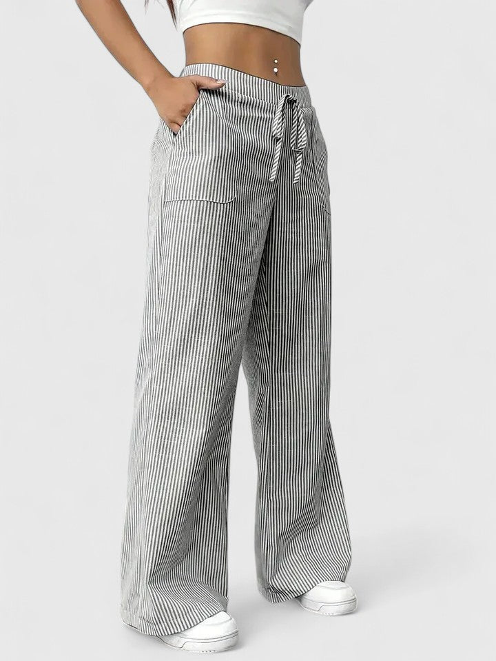 Dominique | Comfortable wide trousers with elegant details