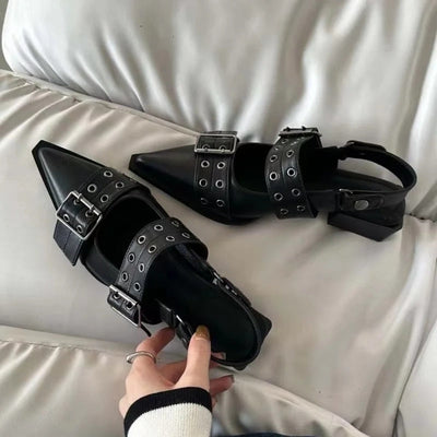 Adventurous and Elegant Lace Shoes