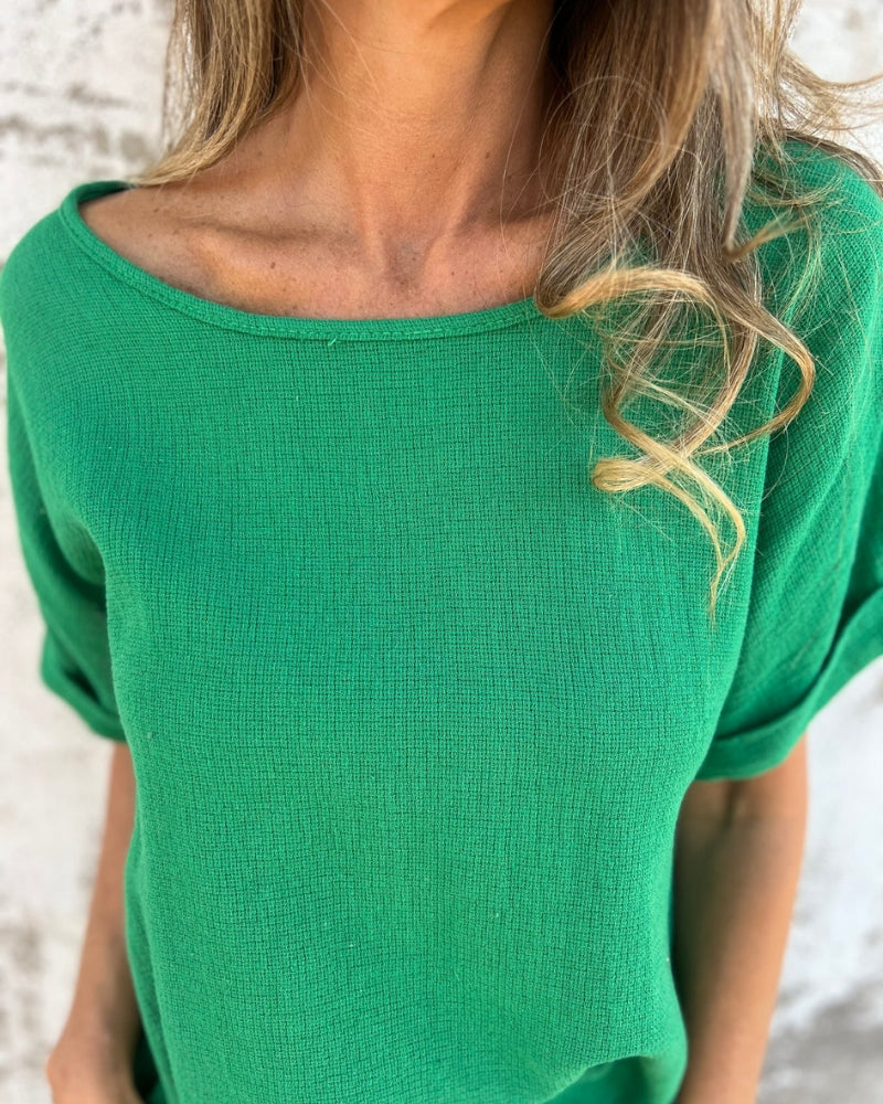 NORTHLINE STUDIO | RELAXED ROLLED-SLEEVE TOP