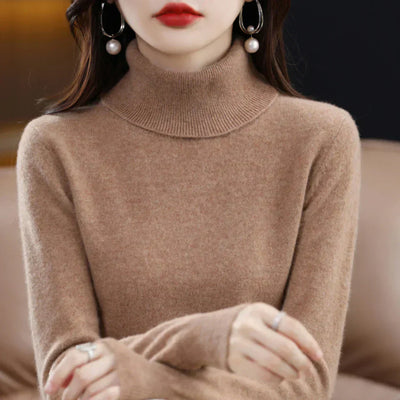 Avencea - Khaki Colored Turtleneck Sweater Made of Luxurious Comfortable Cashmere