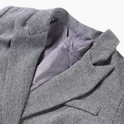 Ivory - Elegant Fishbone Pattern 3-Piece Suit