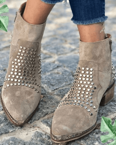 NORTHLINE STUDIO | ANKLE BOOTS WITH STUDS