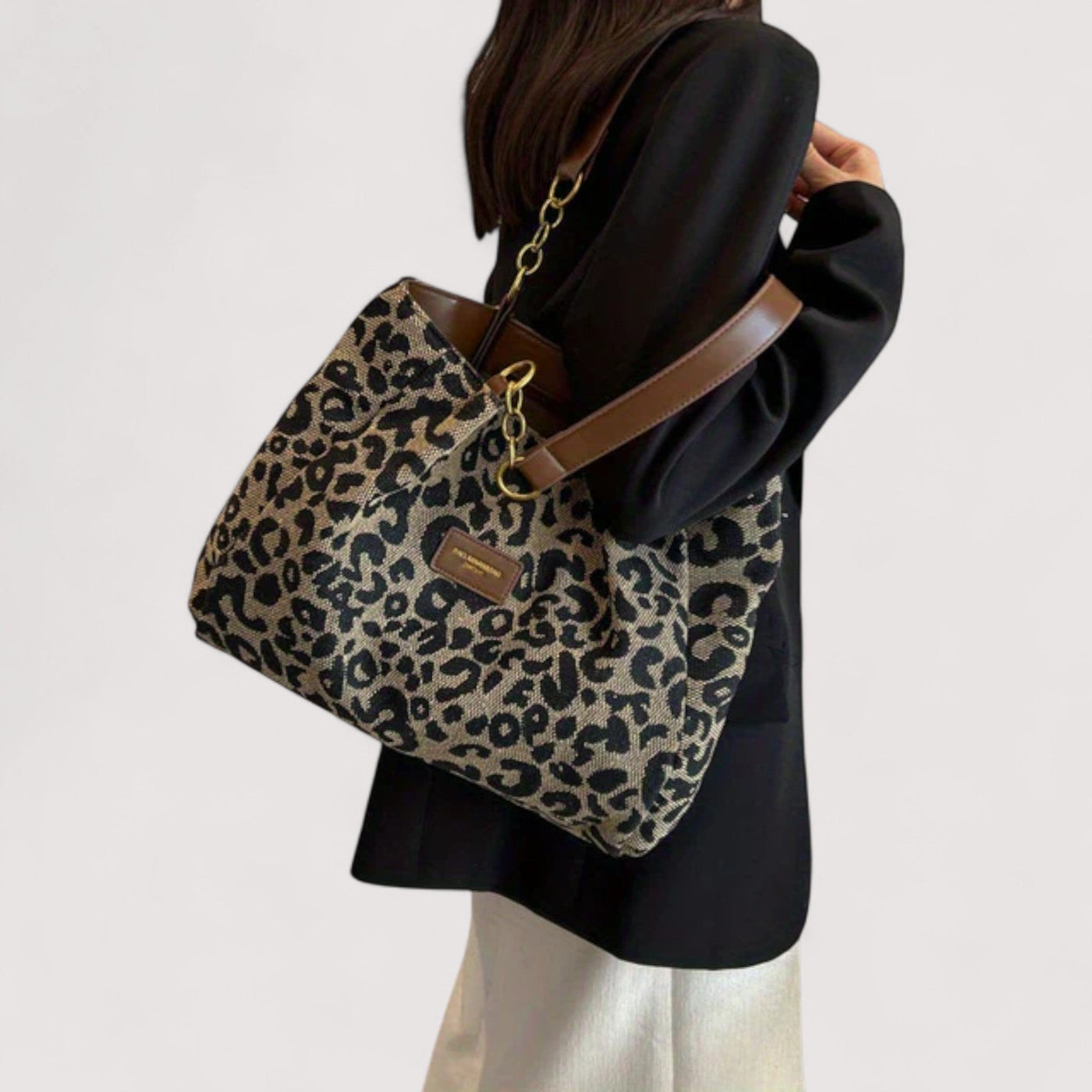 Anouk™ | Leopard Canvas Tote Bag