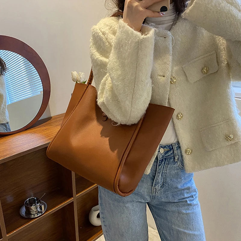 Liora™ | Large Carry Bag