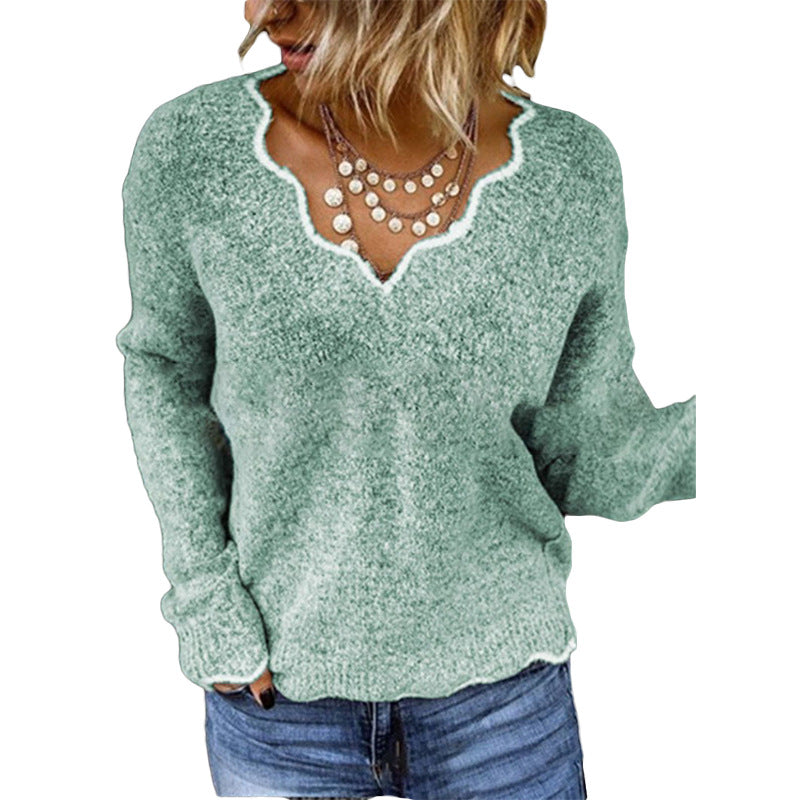 Women’s Sweatshirt – Relaxed Fit – Wool Knit – Scalloped Neckline – Soft Pullover