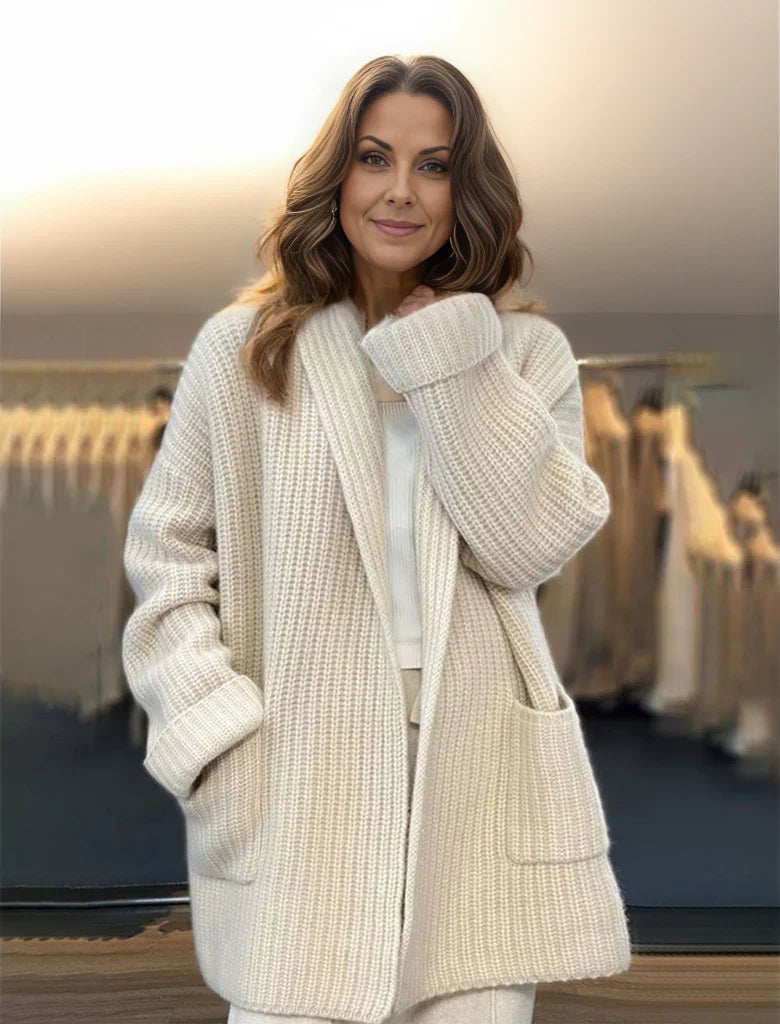 Women’s Cardigan – Oversized Fit – Chunky Knit – Shawl Collar – Medium Length – Pockets