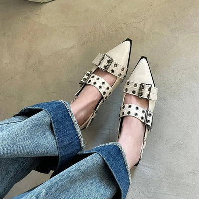 Adventurous and Elegant Lace Shoes