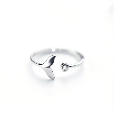 Dolphin Tail Ring made of 925 Sterling Silver with Adjustable Zirconia