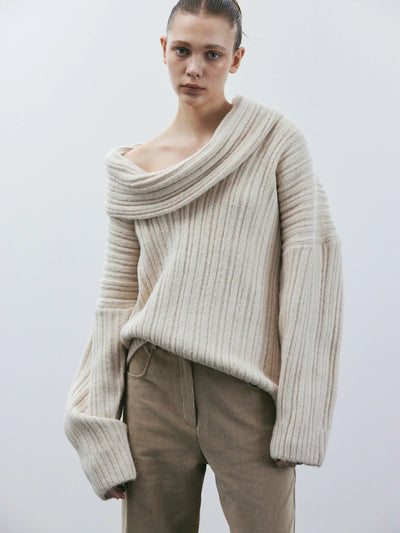 Women’s Knitted Sweatshirt – Oversized Fit – Off-Shoulder – Ribbed Wool Blend – Wide Sleeves