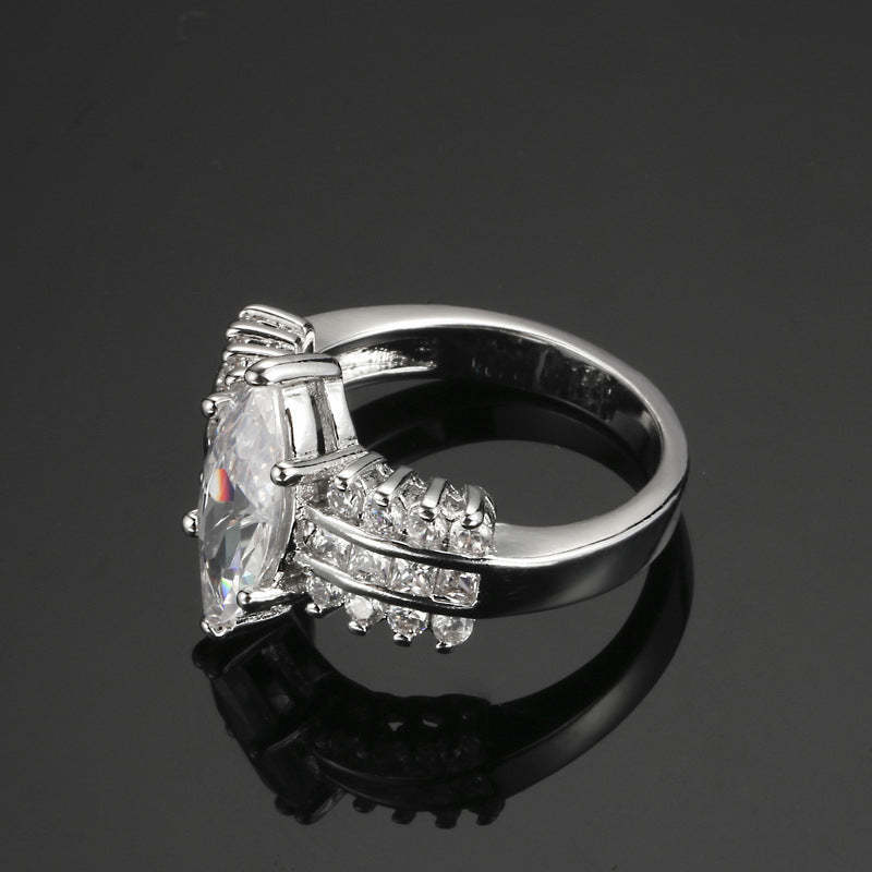 Odette Mercer Ring | White Gold 16k