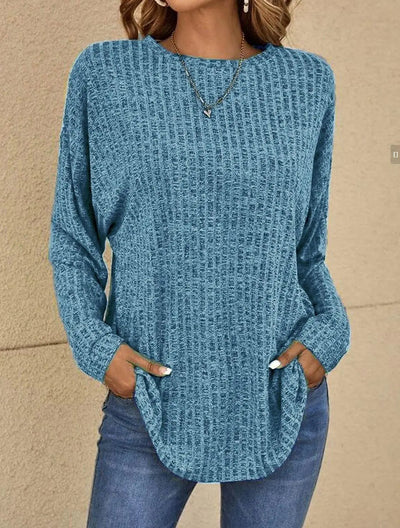 Women’s Pullover Sweatshirt – Relaxed Fit – Soft Knitted – Ribbed Texture – Long Sleeve