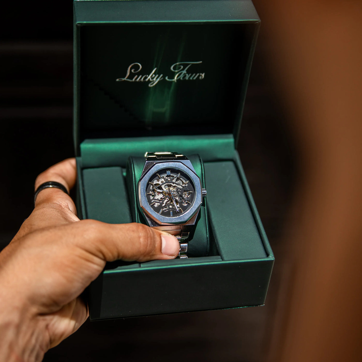 Harry Melbourne® Spine