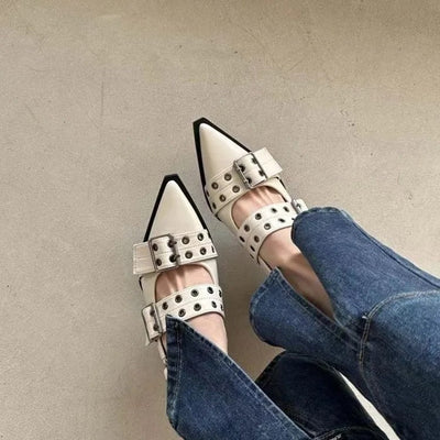 Adventurous and Elegant Lace Shoes
