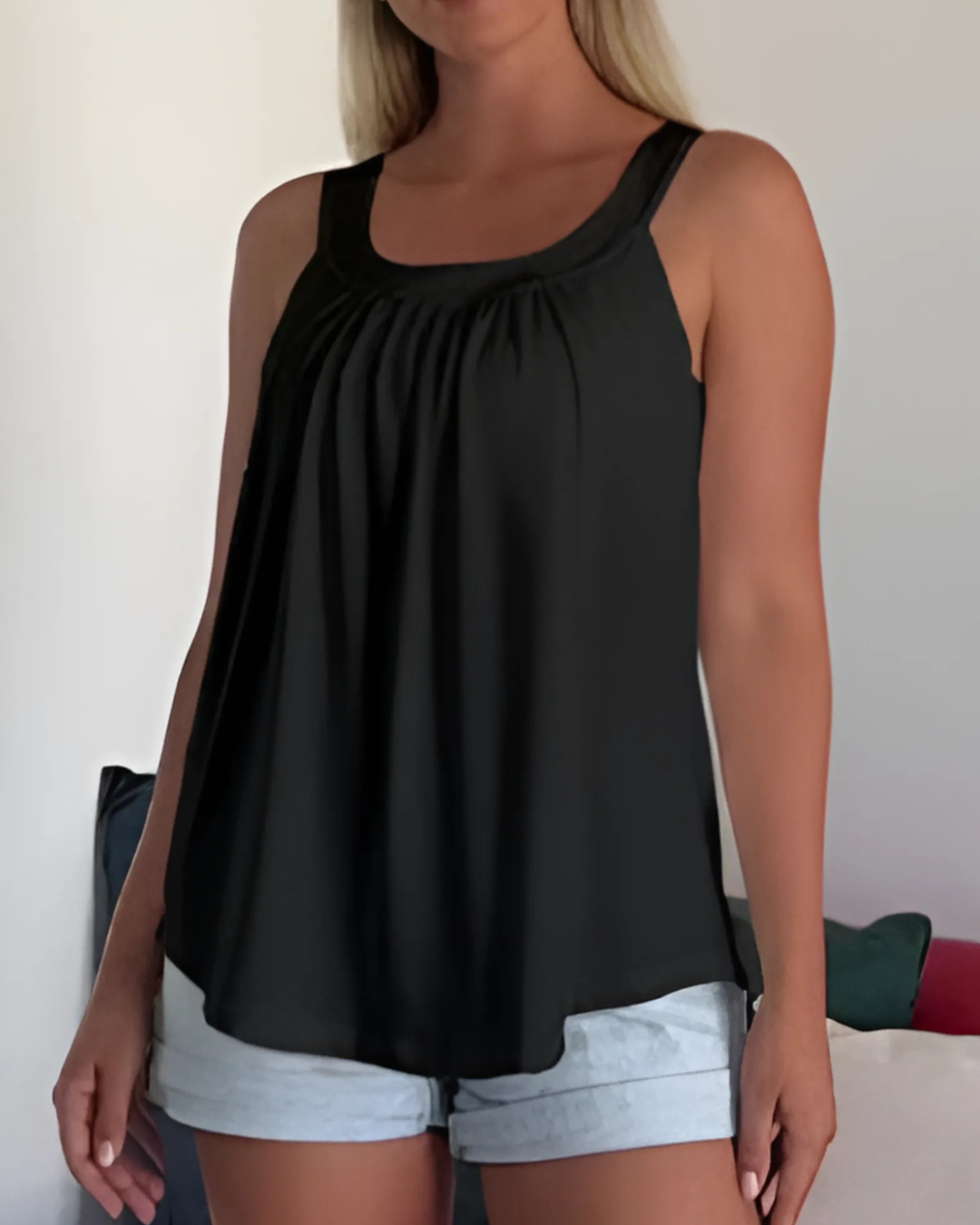 Lena – Supportive Built-In Bra Tank Top