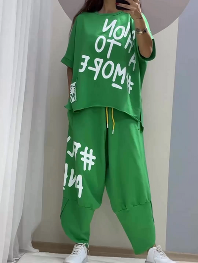 Lory - Casual two-piece suit with print and round neckline