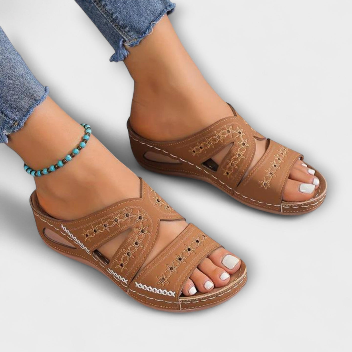Deloura | Orthopedic Sandals