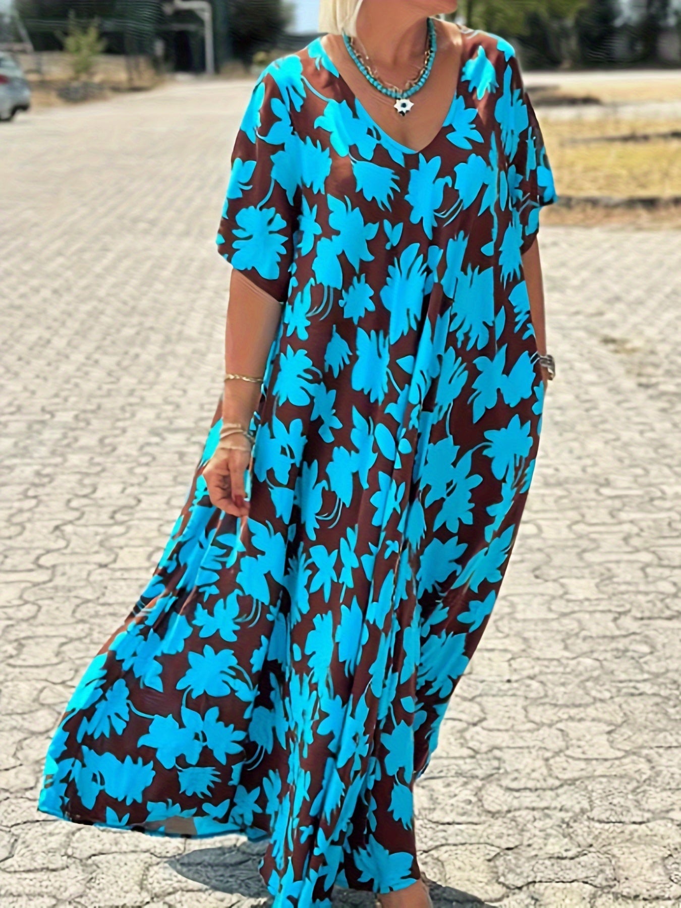 Isla | Bold Floral Breeze Maxi Dress