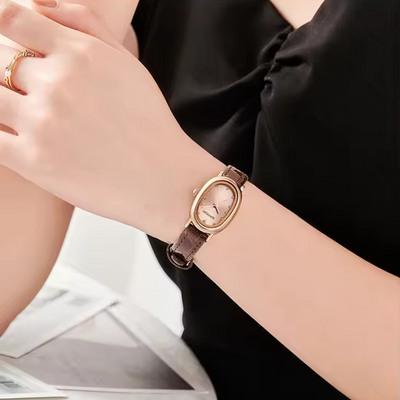 Elegant Vintage Oval Quartz Watch