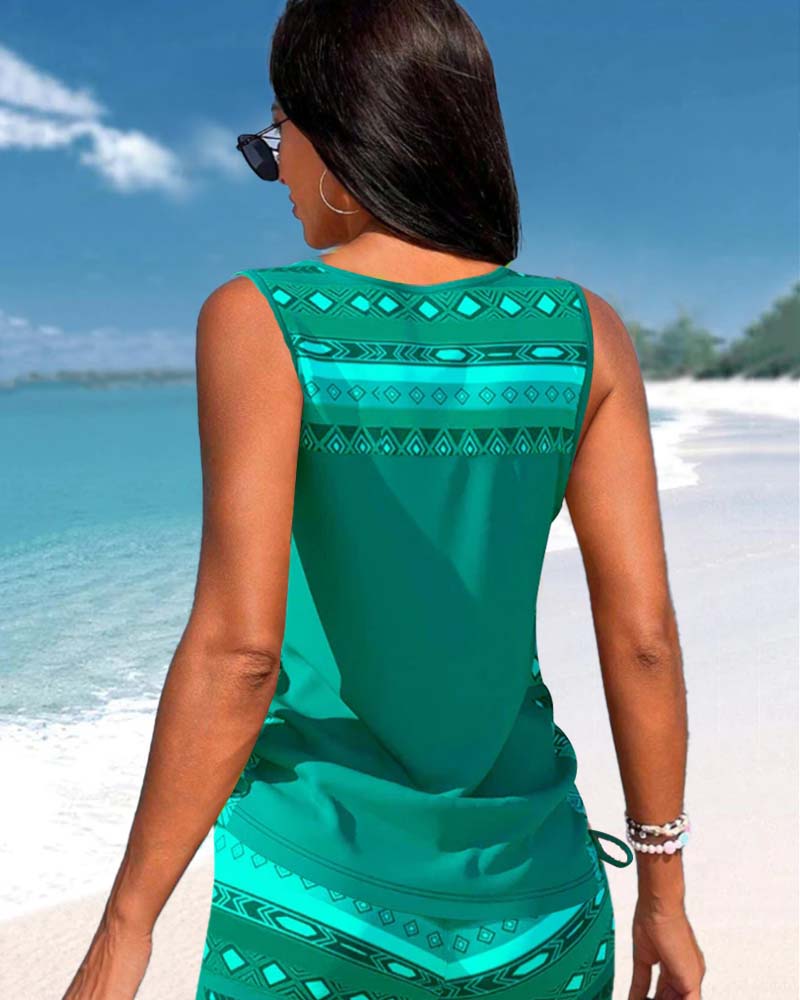 Radostawa – V-Neck Tankini with Geometric Print