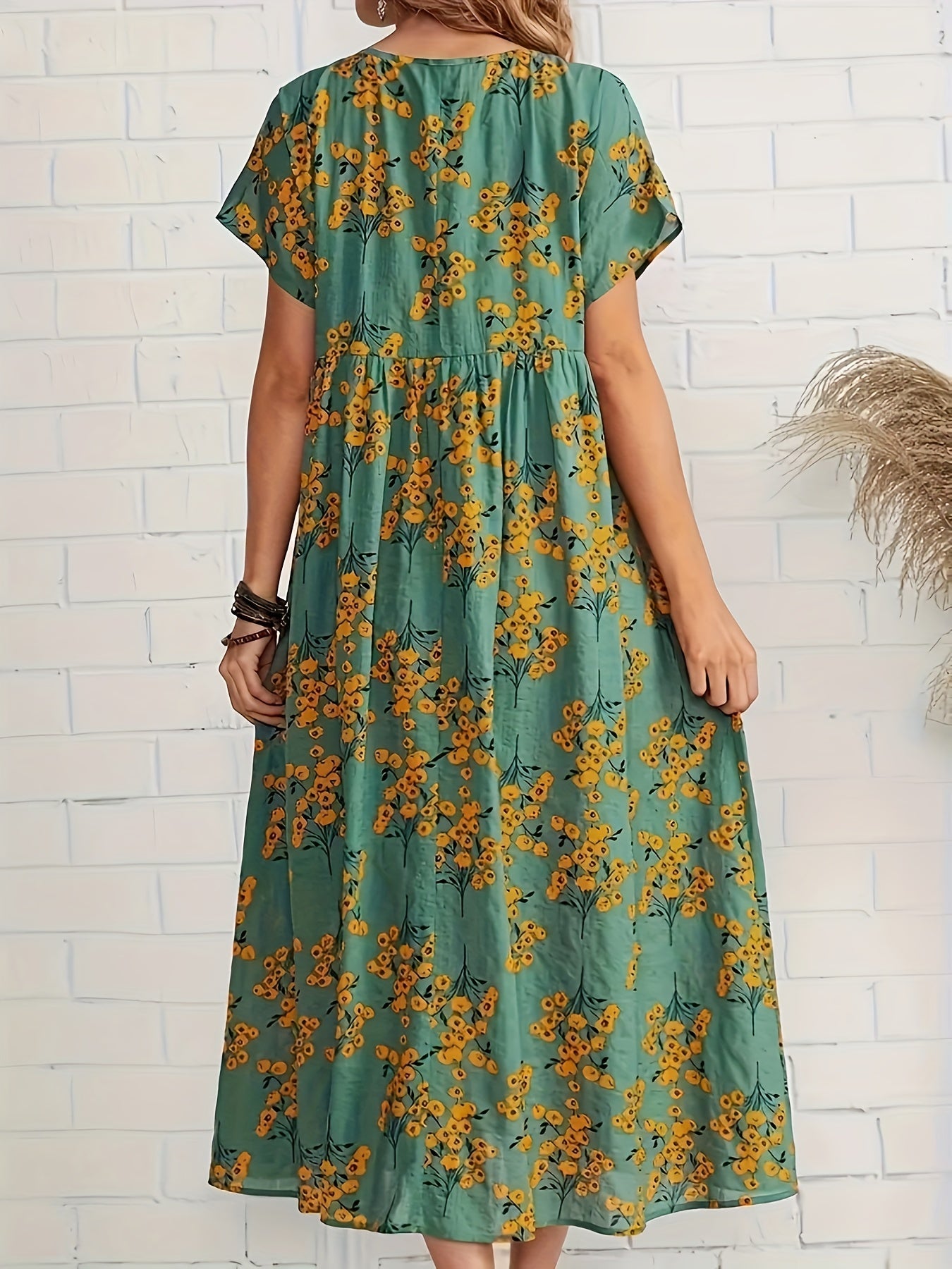 Maya | Green Blossom Midi Dress