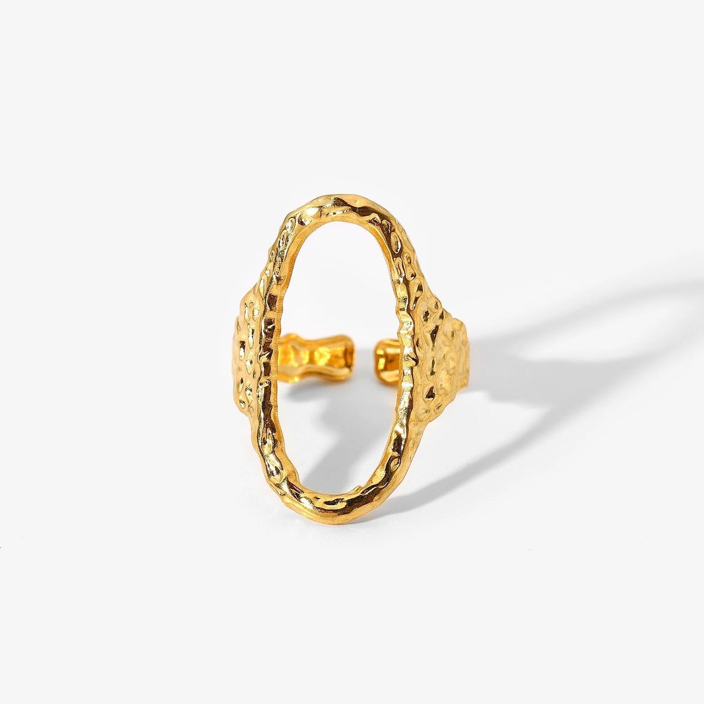Tara Oval Gold Ring