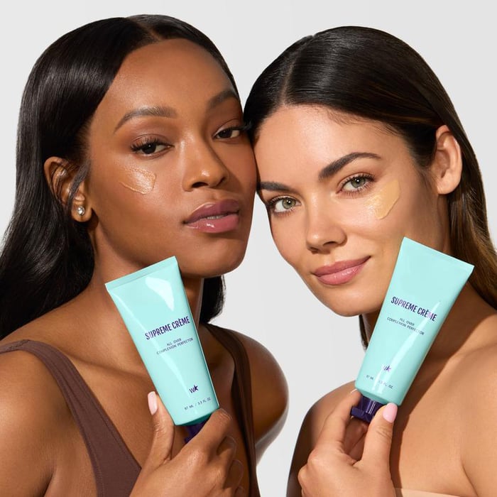 GlowCrest™ — Unleash Your Natural Radiance with Effortless, All-Day Glow