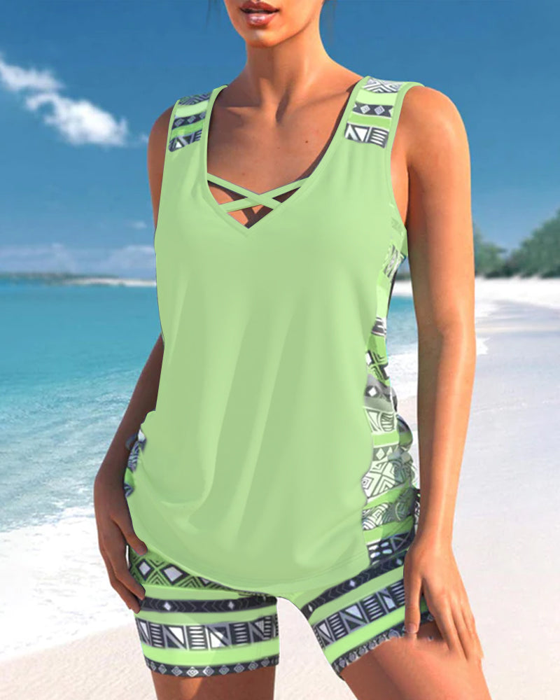 Radostawa – V-Neck Tankini with Geometric Print