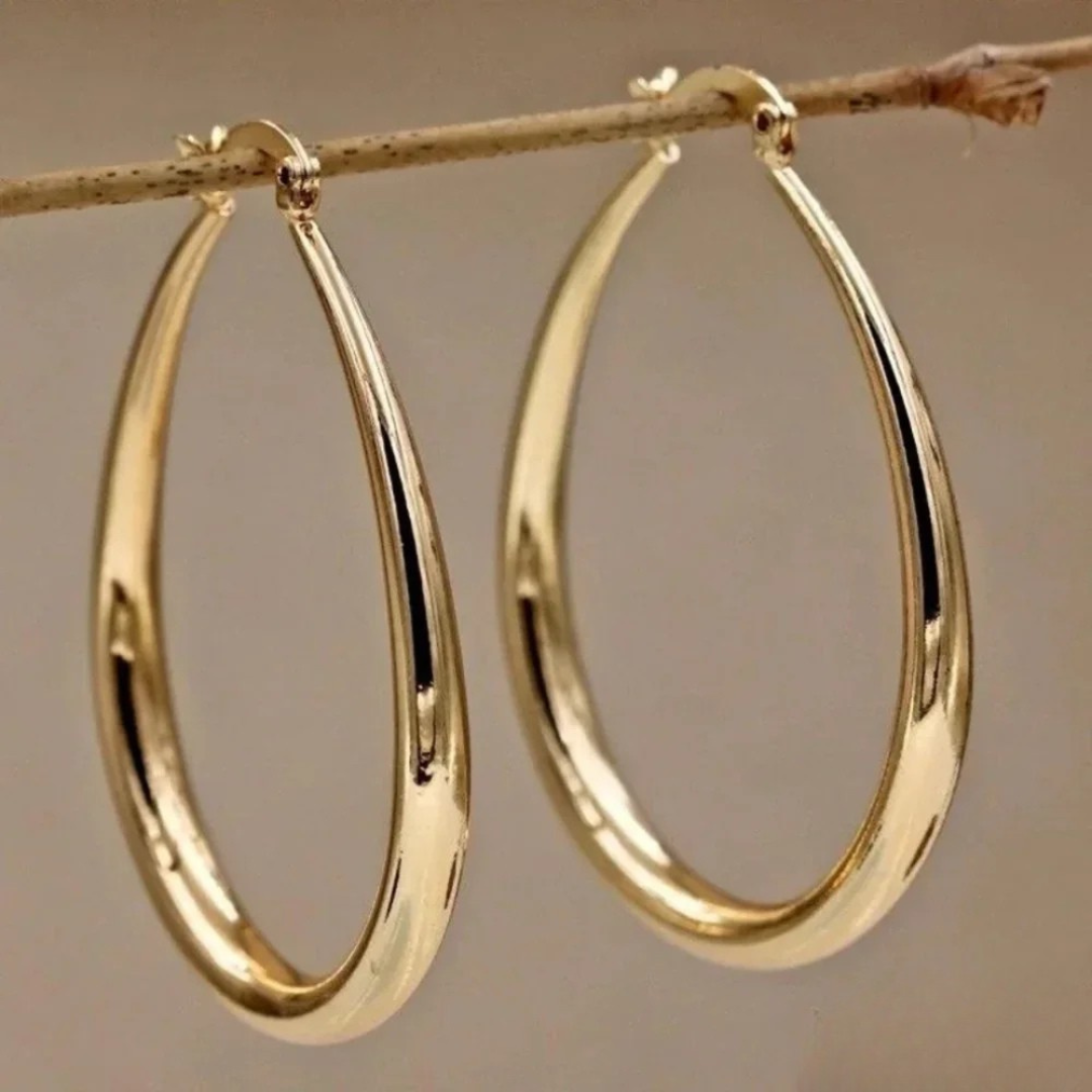 Noctura | Gold Hoop Earrings