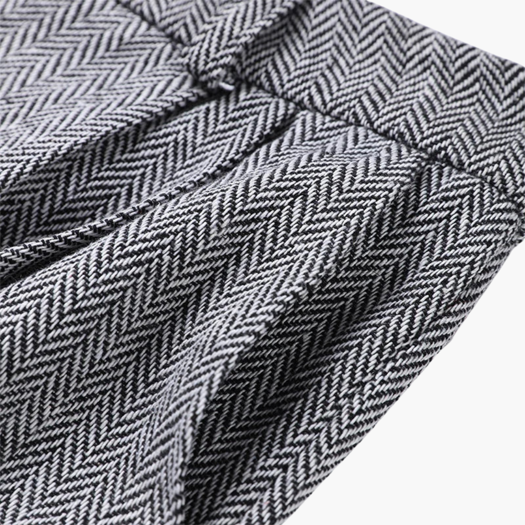 Ivory - Elegant Fishbone Pattern 3-Piece Suit