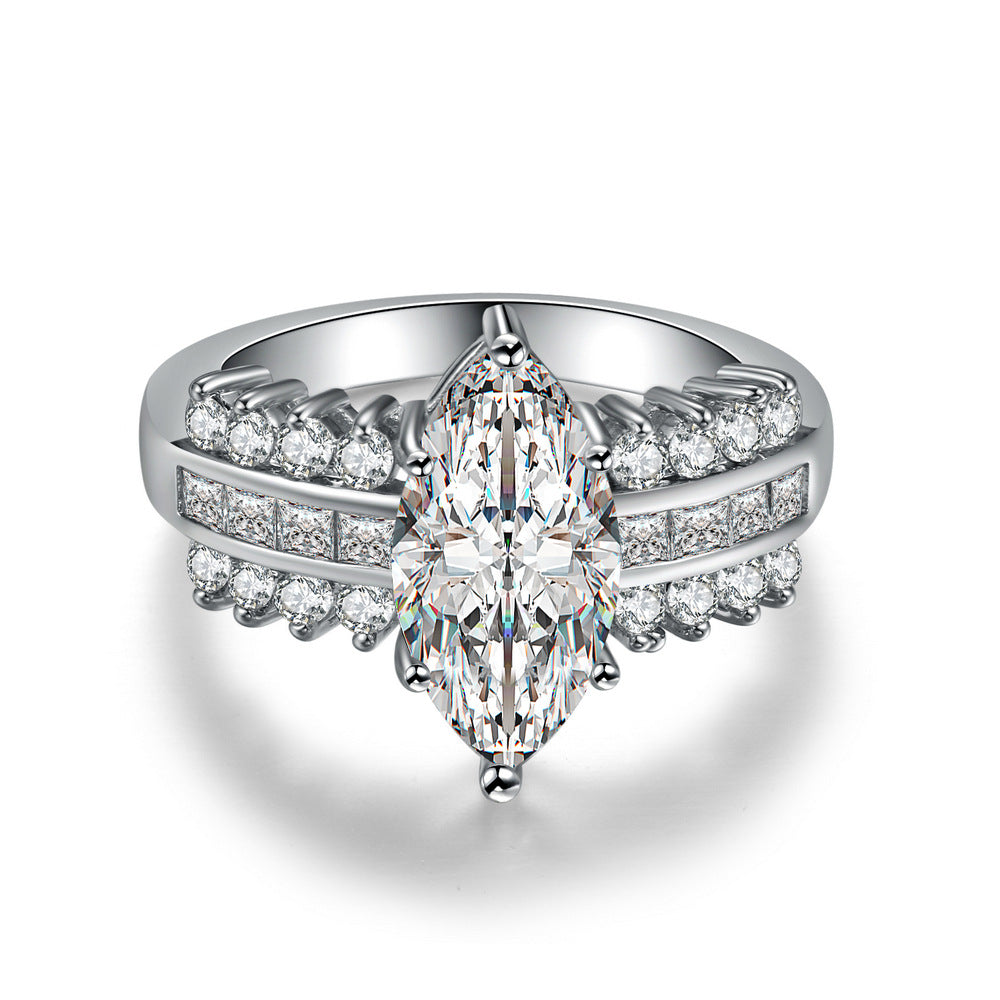 Odette Mercer Ring | White Gold 16k