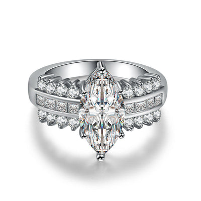 Odette Mercer Ring | White Gold 16k