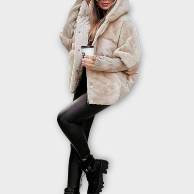 NORTHLINE STUDIO | Elegant Winter Jacket