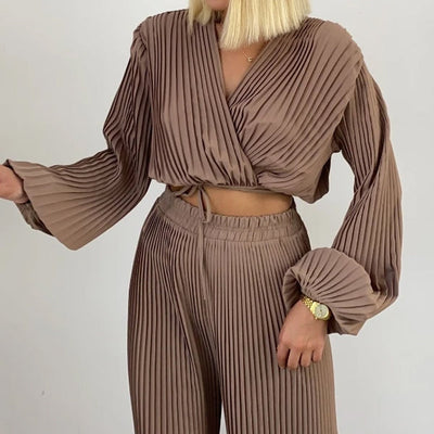 Amelie Fleur Classy Two-Piece Set