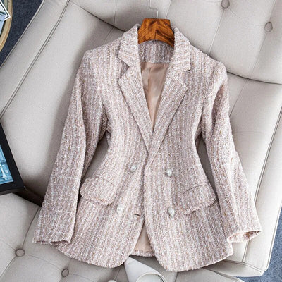 Avencea - Tailored and Fitted Blazer for Women with Elegant Fit