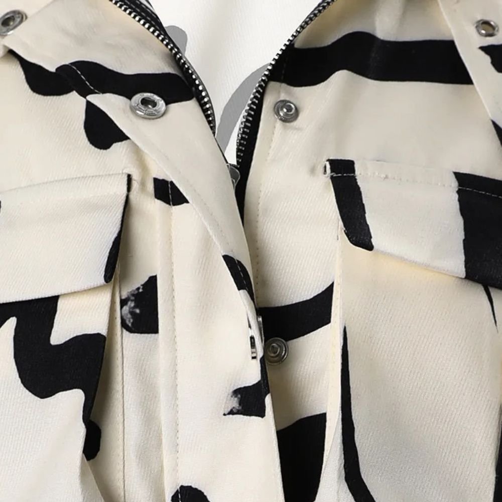 Avencea - Trendy Ladies' Jacket for Stylish Comfort