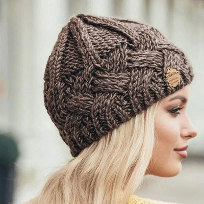 Avencea Fashionable and Soft Knitted Beanie