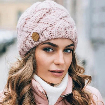 Avencea Fashionable and Soft Knitted Beanie