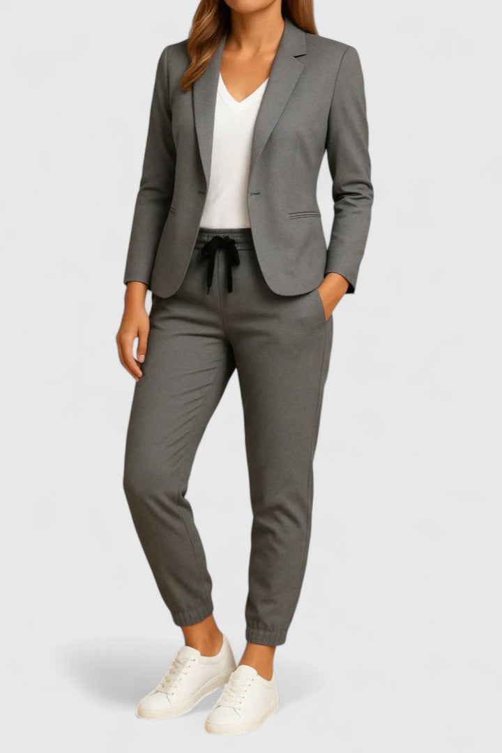 Averella | Elegant Suit