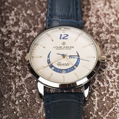 Elegant Luminous Moonphase Watch™
