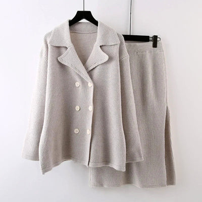 Liscio Duo – Ribbed Knit Cardigan & Trousers Set