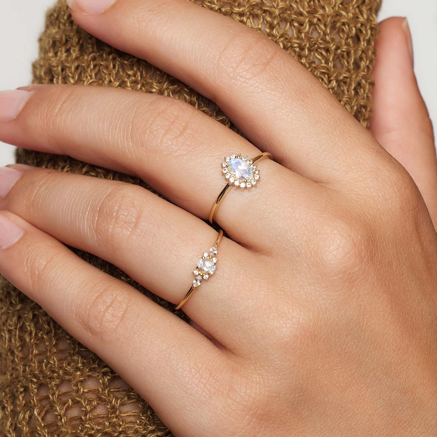 Moonstone Muse Ring | Gold 14k