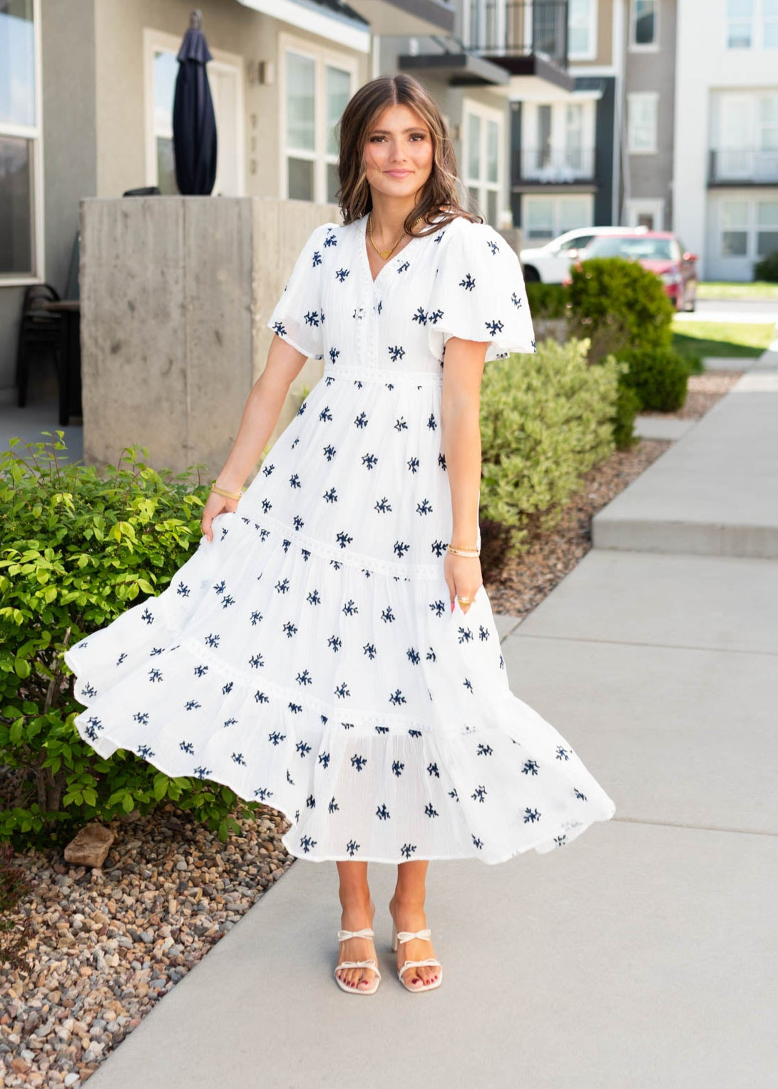 Emma™ – White Embroidered Summer Dress