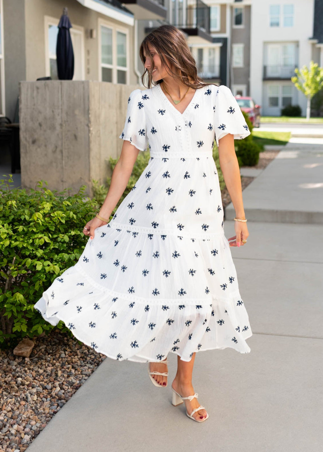 Emma™ – White Embroidered Summer Dress