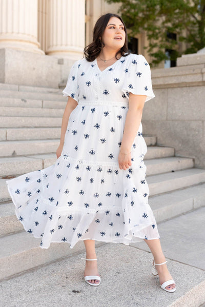 Emma™ – White Embroidered Summer Dress