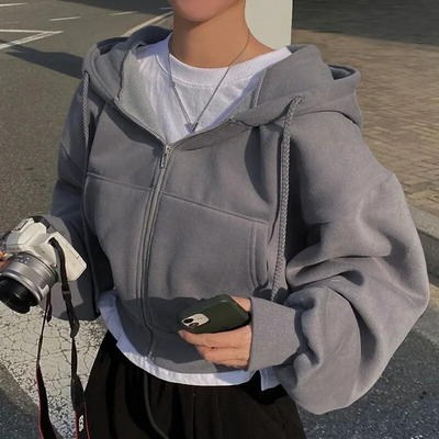 Women’s Hooded Jacket – Oversized Fit – Plush Fabric – Cropped Length – Zip Front