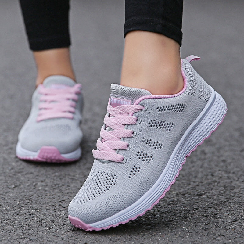 Non-slip and waterproof leisure shoes for women