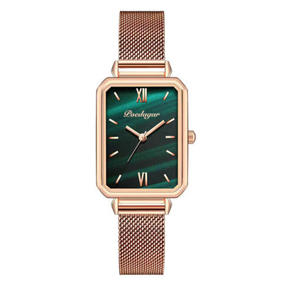 Slim Fit Luxurious Wristwatch