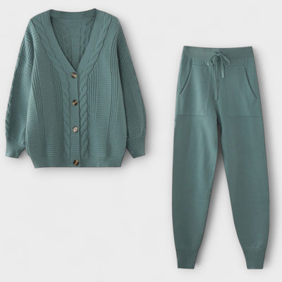 Elegant 2-Piece Set with Cardigan and Comfortable Pants